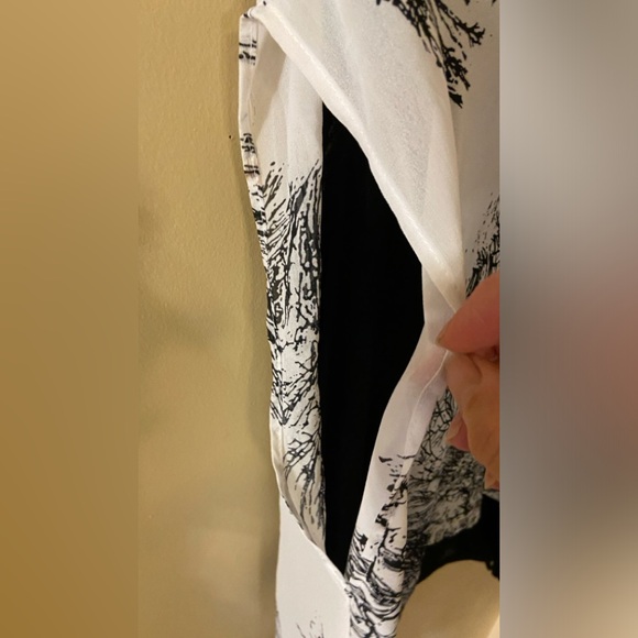 Picadilly sheer white tunic with black design & built-in black tank top - L -NWT - Picture 8 of 14